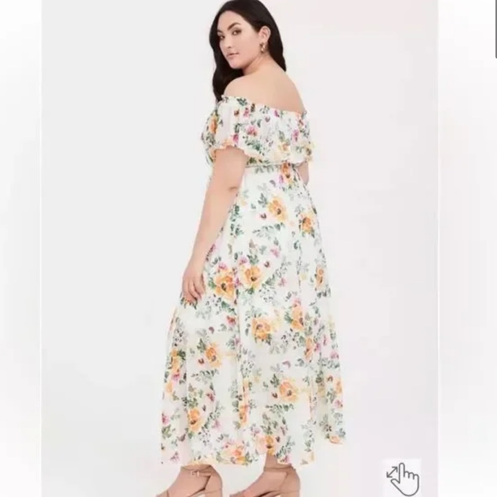Torrid Floral Off-Shoulder Maxi Dress in White 2X - Picture 2 of 9